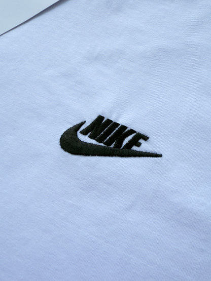 T-SHIRT + SHORTS WHITE