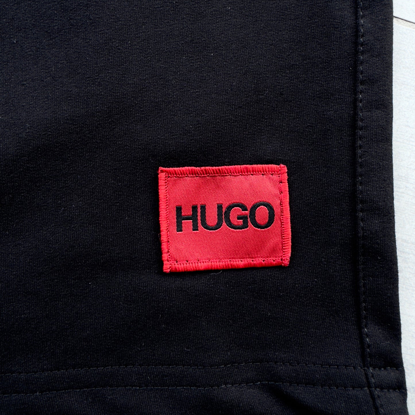 T-SHIRT + SHORTS BLACK