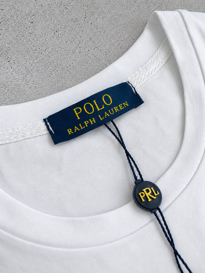 T-SHIRT + SHORTS WHITE