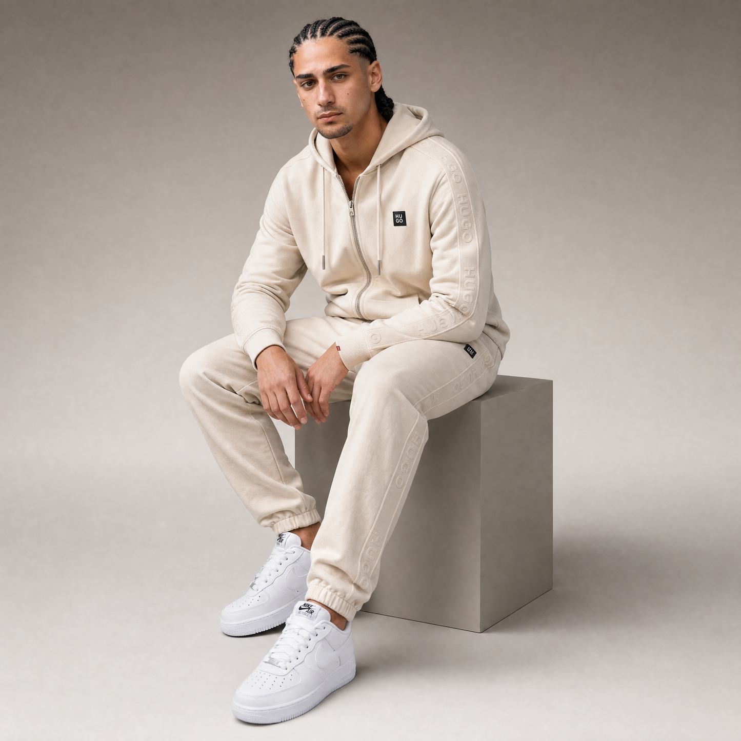 SPORT SUIT BEIGE