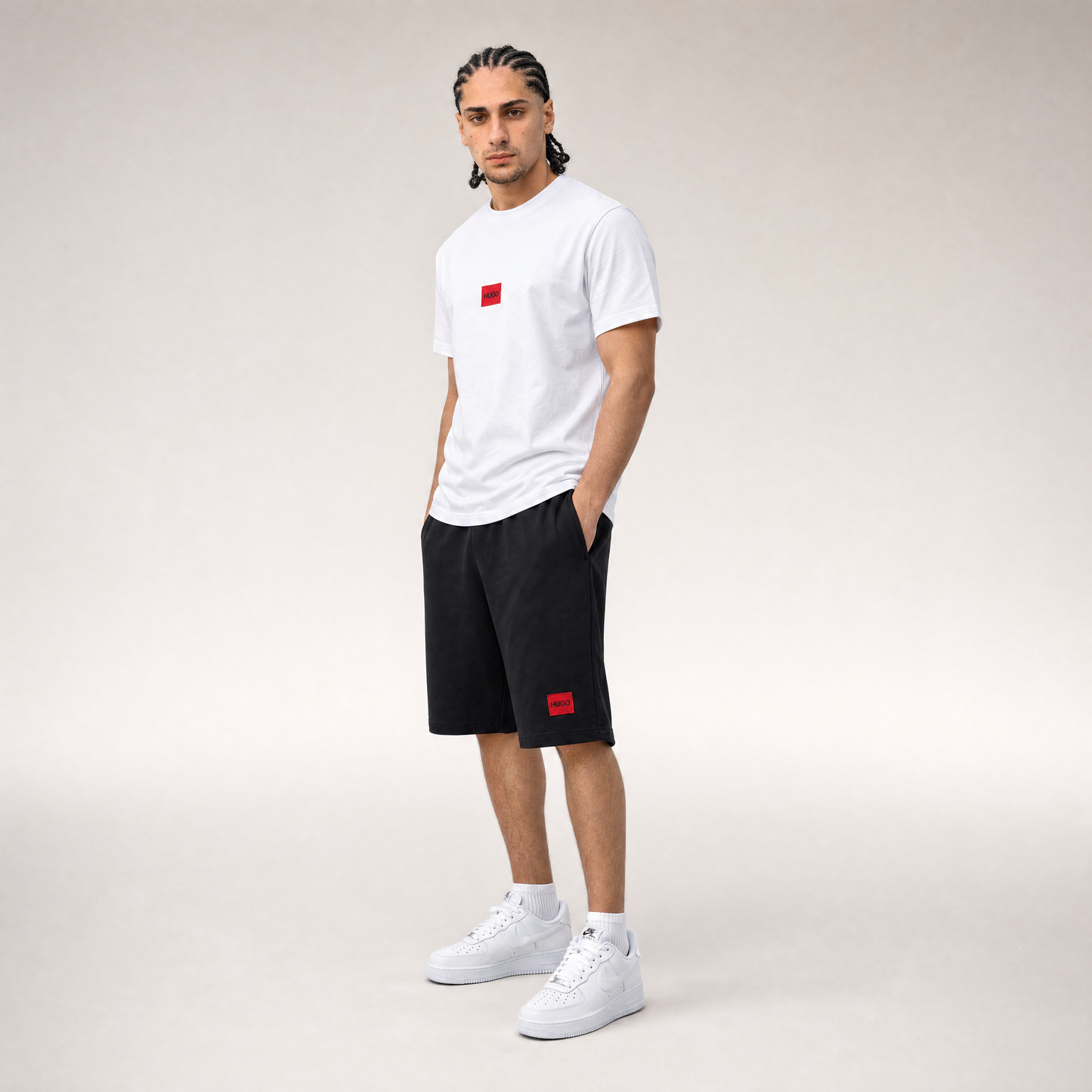 T-SHIRT + SHORTS WHITE