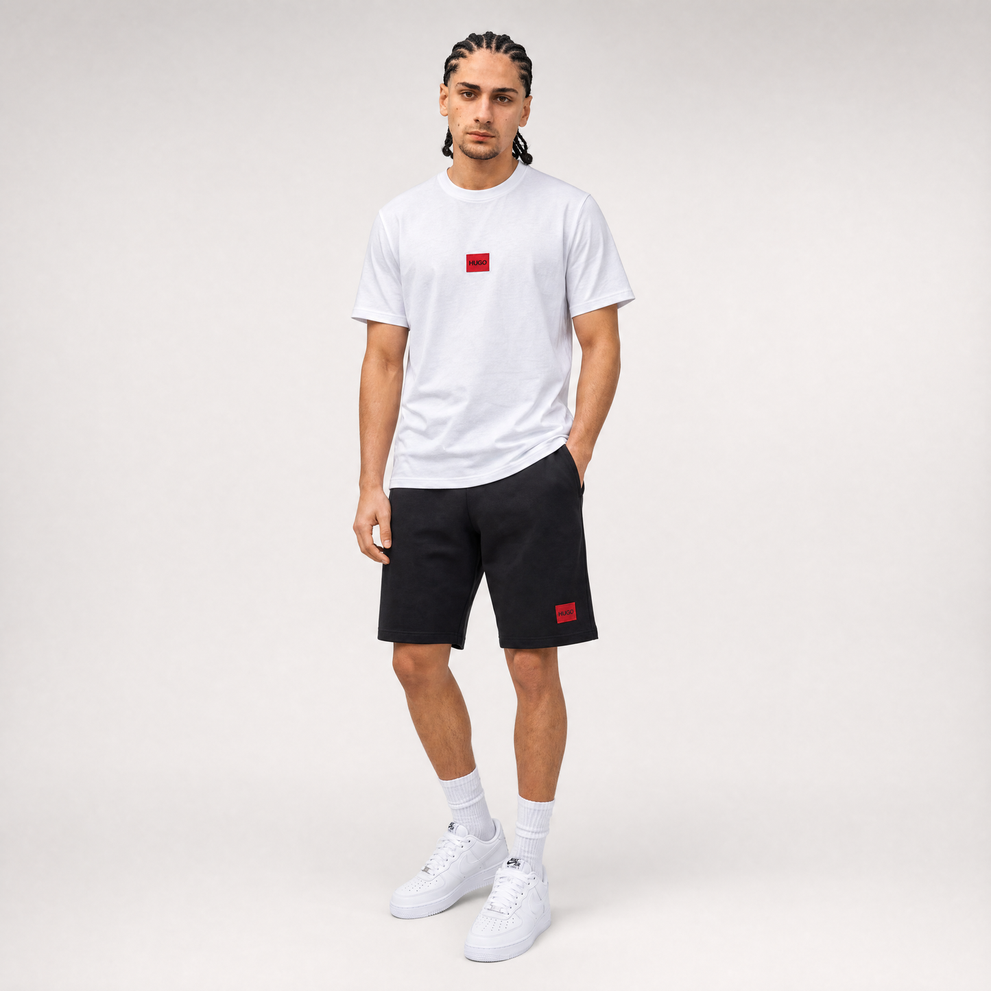 T-SHIRT + SHORTS WHITE