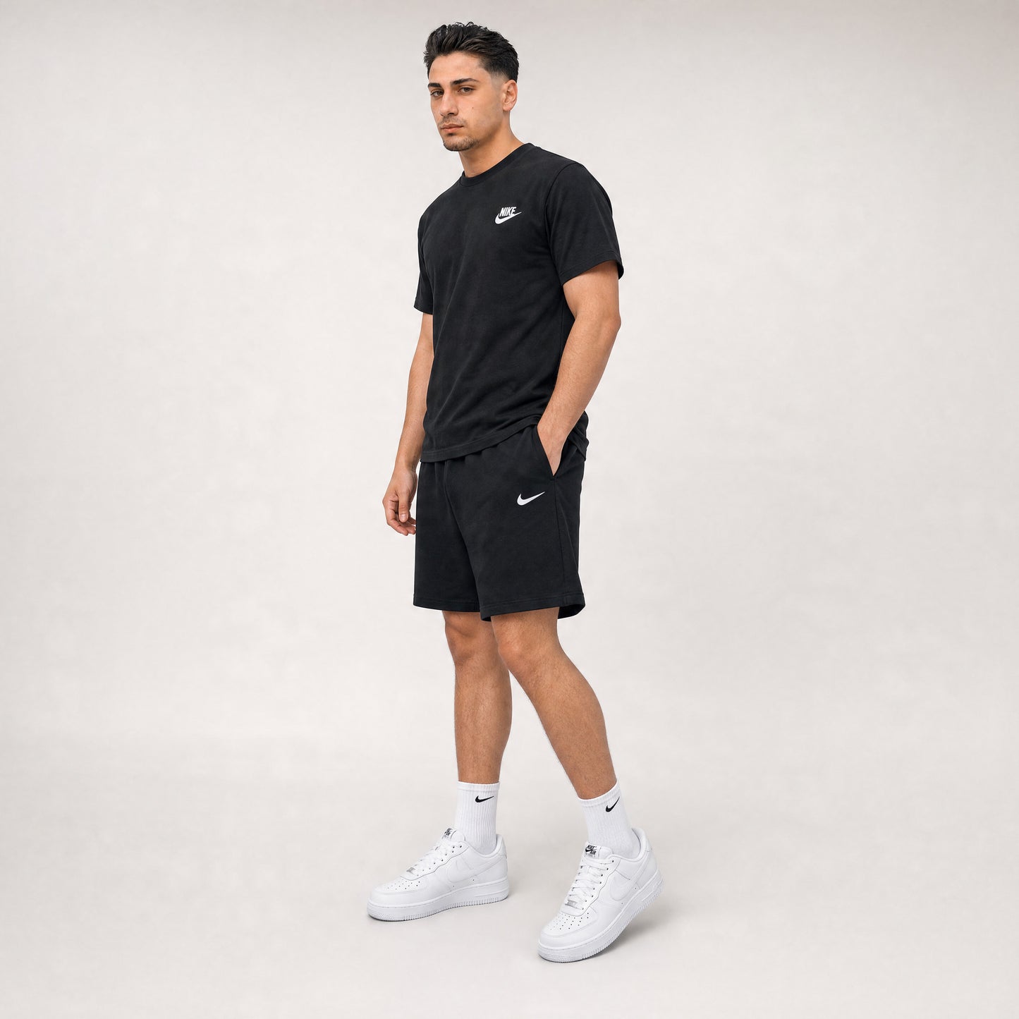 T-SHIRT + SHORTS BLACK