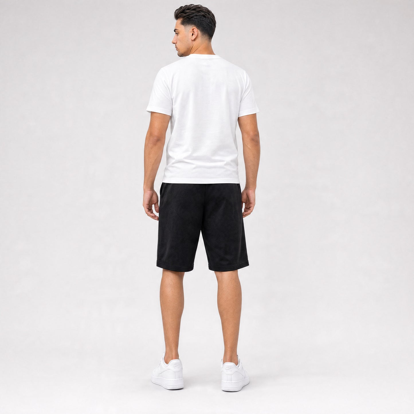 T-SHORT + SHORTS WHITE
