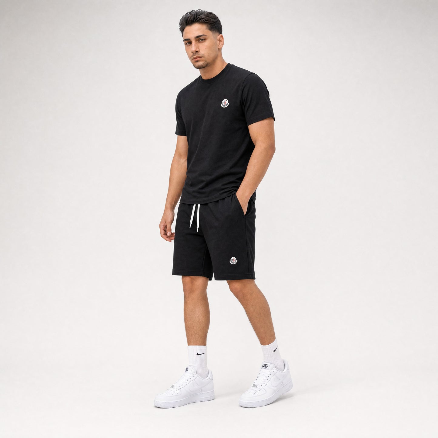 T-SHIRT + SHORTS BLACK