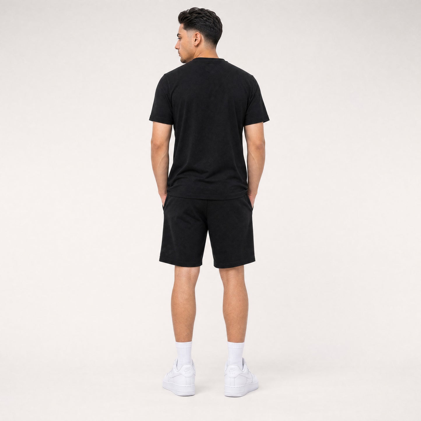 T-SHIRT + SHORTS BLACK