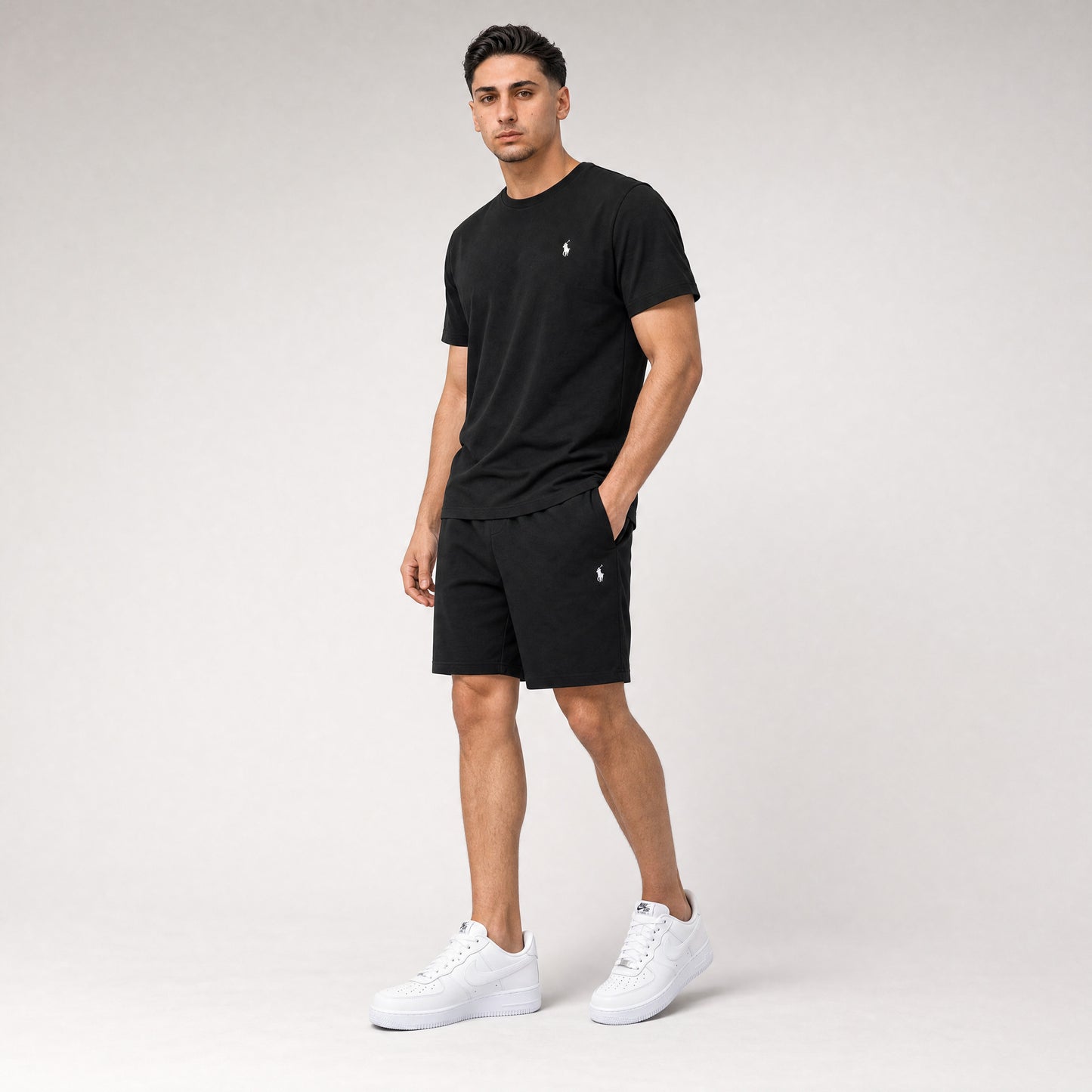 T-SHIRT + SHORTS BLACK