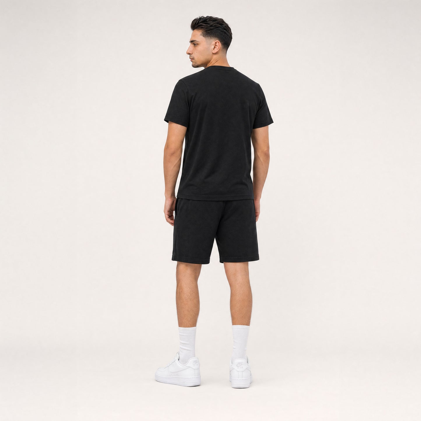 T-SHIRT + SHORTS BLACK