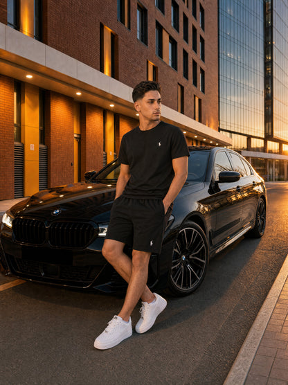 T-SHIRT + SHORTS BLACK