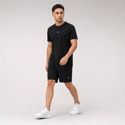 T-SHIRT + SHORTS BLACK