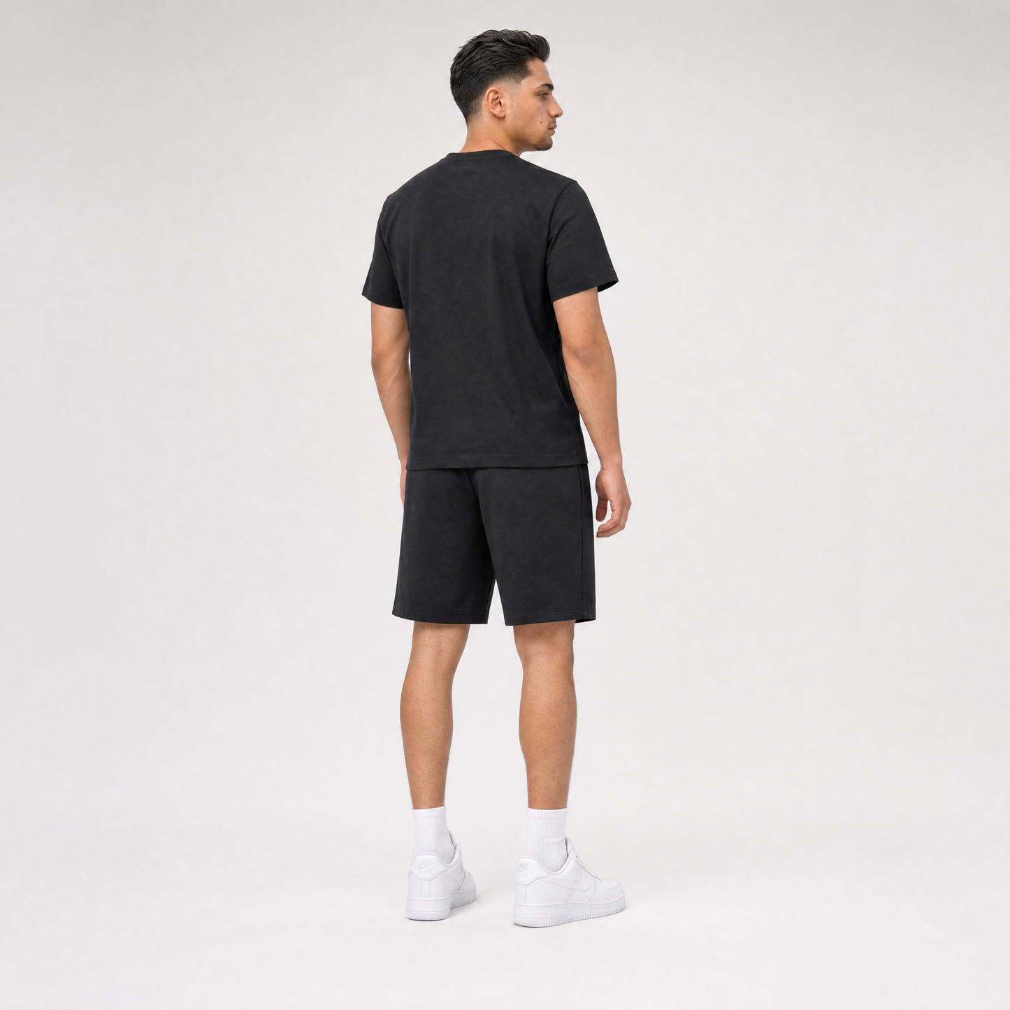 T-SHIRT + SHORTS BLACK