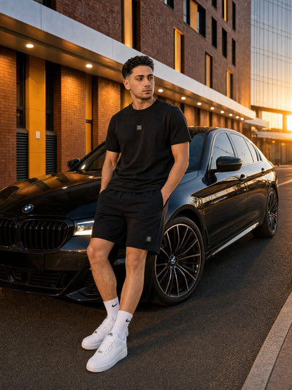 T-SHIRT + SHORTS BLACK